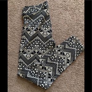 Pink Victoria’s Secret leggings